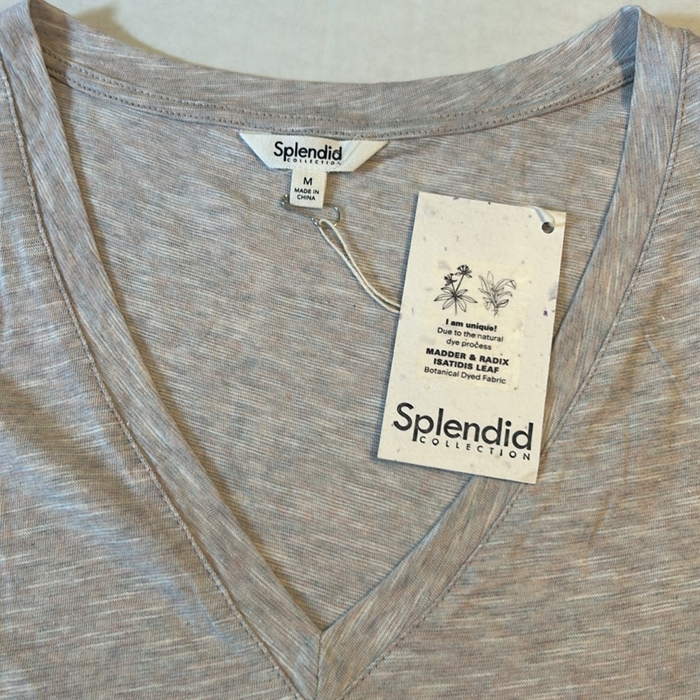 Splendid Medium Top Botanical Dyed V-Neck Short Sleeve Tee 100% cotton NWT - Picture 4 of 10